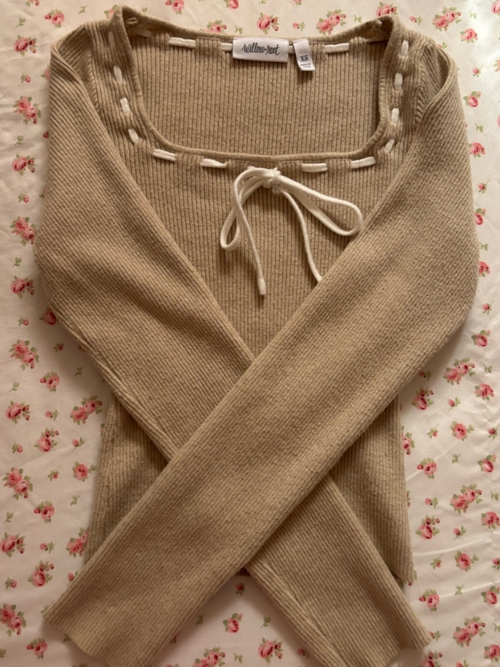 Buckle Willow+Root Beige Ribbed Tie-Front Square Neck Top - Picture 4 of 6
